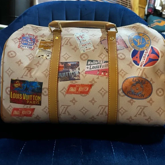 Unbranded Beige Monogram Bag with Colorful Patches - Picture 2 of 13